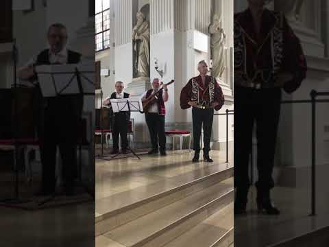 ARTUR SZEWCZYK - „ NA DWARIE MAROZ „