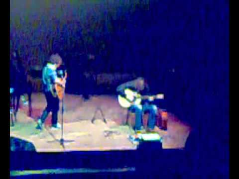 Matteo Becucci - SEI UNICA - 24-04-10 Teatro Sperimentale Pesaro 7-9.mp4