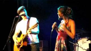 Ben&#39;s Brother &amp; Joss Stone perform &quot;Stalemate&quot; Live