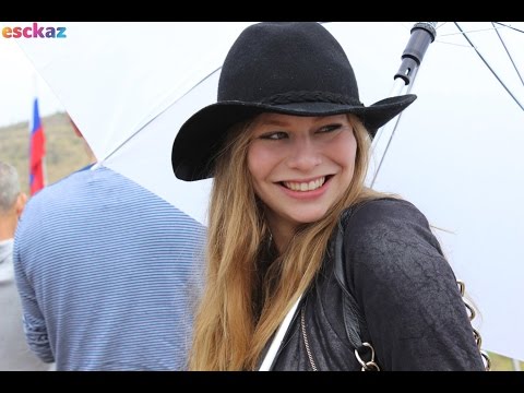 ESCKAZ in Tel Aviv: Interview with ZOË (Austria)