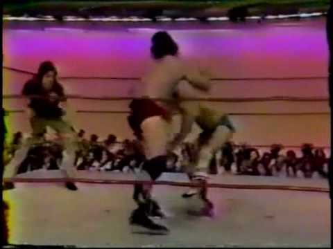 Buzz Sawyer vs Jimmy Golden (CWA 2-24-79) Classic Memphis Wrestling Match