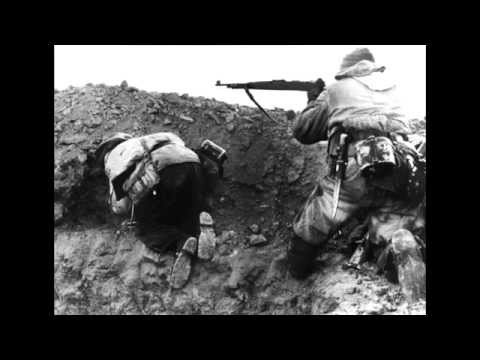 Roads to Moscow (Illustrated)  - Al Stewart