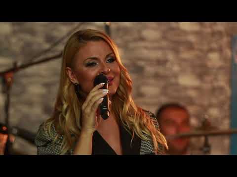 Elena Velevska i Grupa Milenium  -  Edno maloj mome (imaT nemaT)