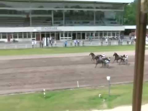 Dacey Boko & Dennis Minnema winnen op Drafcentrum Stadspark Groningen - 15 juni 2014