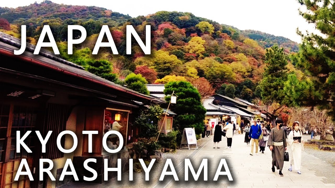 Experience a virtual stroll through Togetsukyo Bridge.
