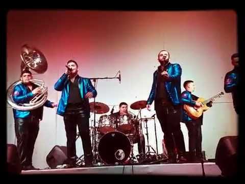 Ivan Archivaldo - Grupo Arranke  En Vivo