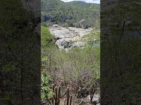 uma aventura para chegar na pedra do altar em barra de Santana pb.