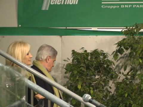 Rudy Park & pf. Lucia Park/La Donna e mobile/2007 Bank National of Italy /Theletone charity concert.