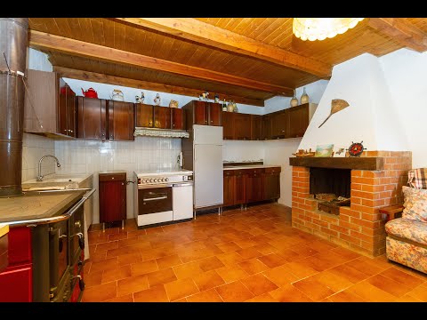 VENDUTO - RUSTICO INDIPENDENTE, RISTRUTTURATO CON GIARDINO PRIVATO