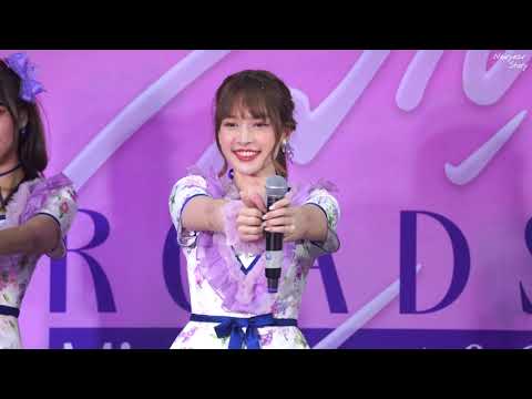 [New BNK48 Fancam] “คุกกี้เสี่ยงทาย” | Roadshow @ Central Chiangmai Airport 08.07.2023 (4K)