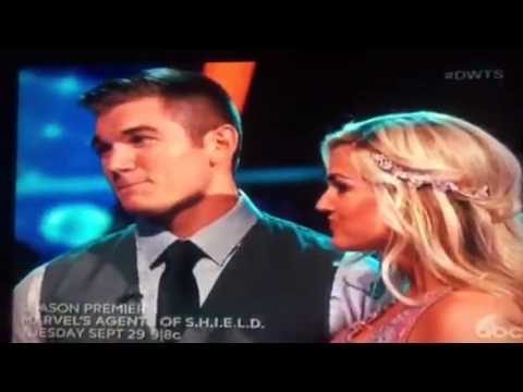 Alek Skarlatos and Lindsay Arnold Foxtrot DWTS Week One