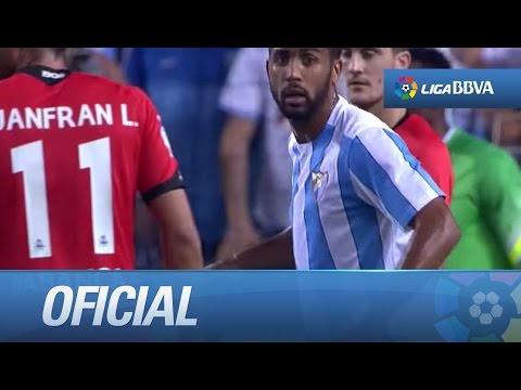 Arribas no llega a empujar a gol una falta centrada