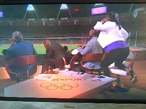 BRILLIANT BBC studio reaction to Mo Farah winning Gold
