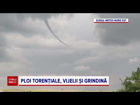 O fată de 17 ani a fost lovită de trăsnet în timp ce se afla pe munte. Tânăra a suferit arsuri grave