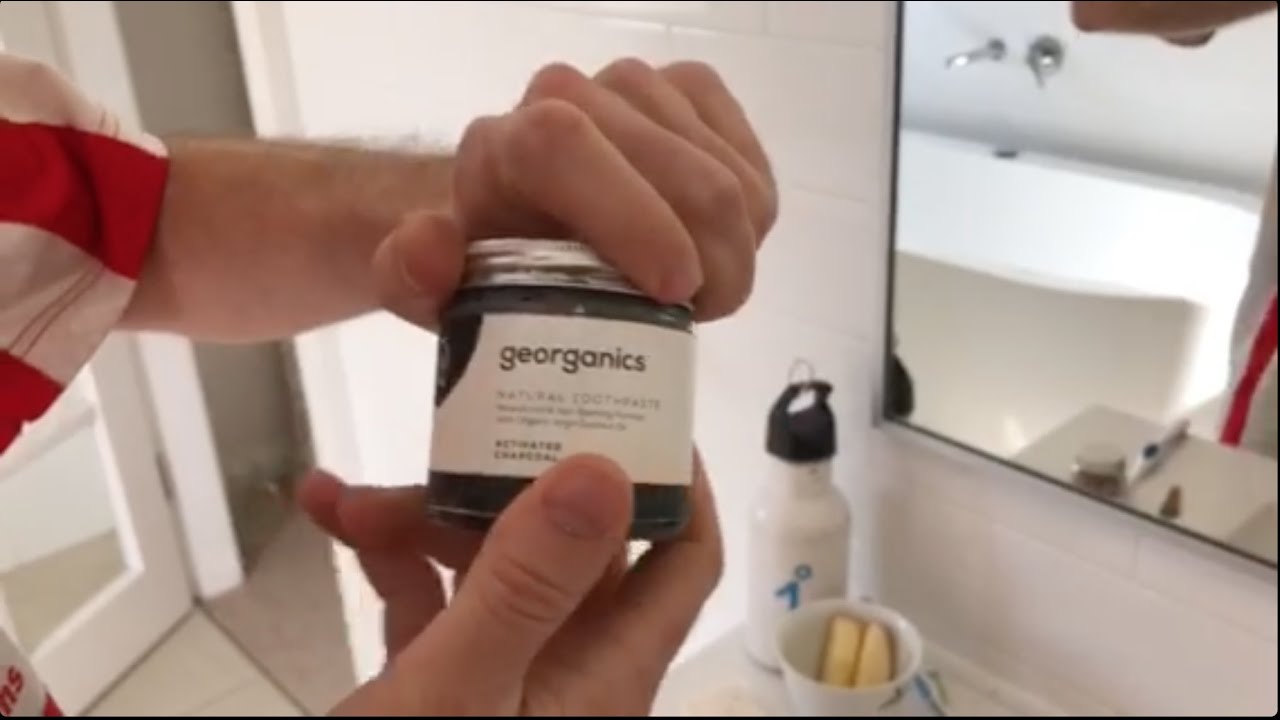 #9 Plastic free toothpaste