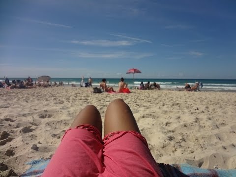 Vlog - Gold Coast with Friends 22/04/2014