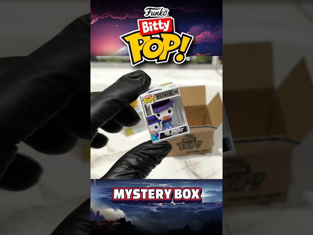 Vídeo relacionado con Funko Bitty Pop! DC - Batman, Batgirl, The Joker Y una Minifigura Misteriosa Sorpresa - 0.9 Inch (2.2 Cm) - DC Comics Coleccionable- Repisa Apilable Incluida - Idea de Regalo