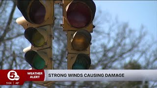 High winds causing power outages across Northest Ohio