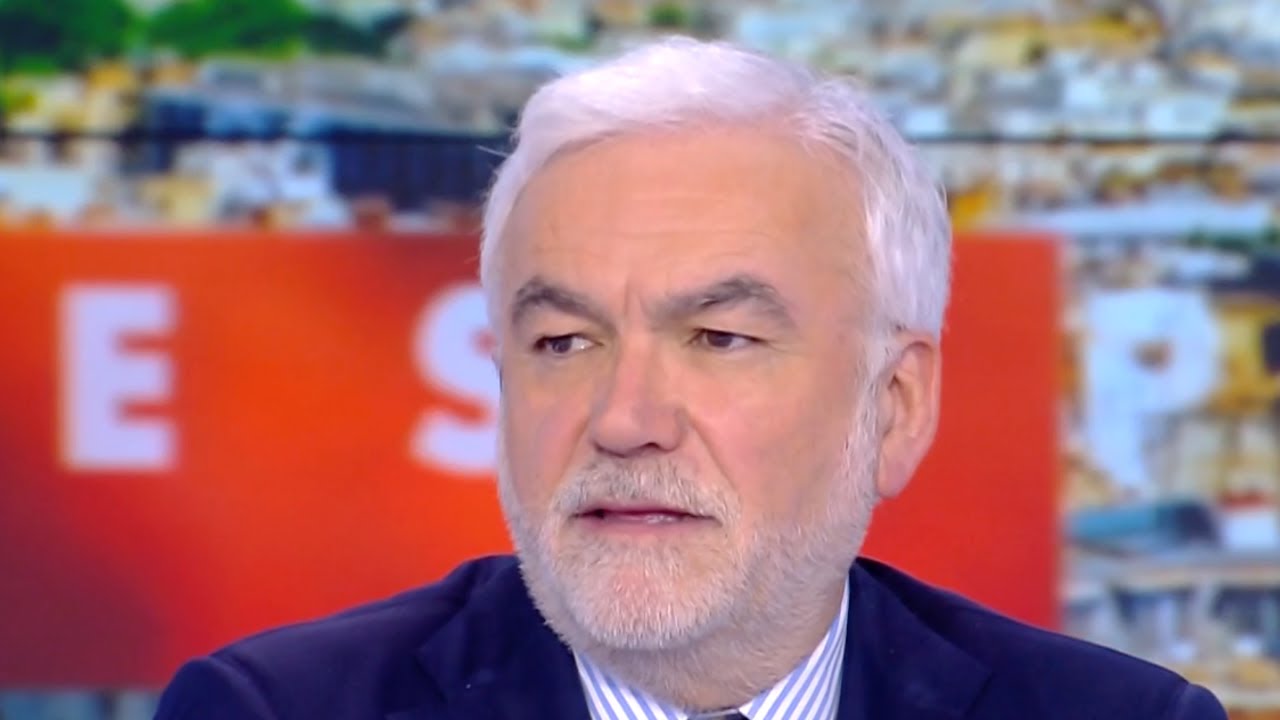 "Qu'il se marie en Tunisie" : Pascal Praud réagit à un nouveau refus d'un mariage d'un sans papiers