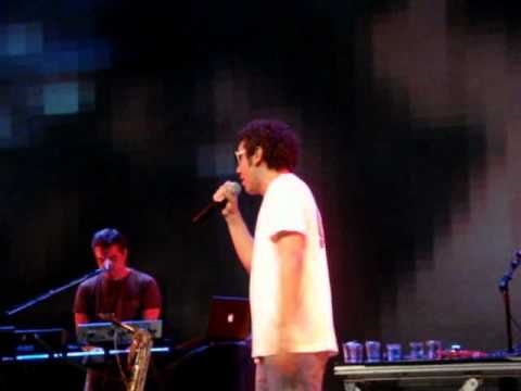 Bossa Cuca Nova e Simoninha - Essa Moça tá Diferente