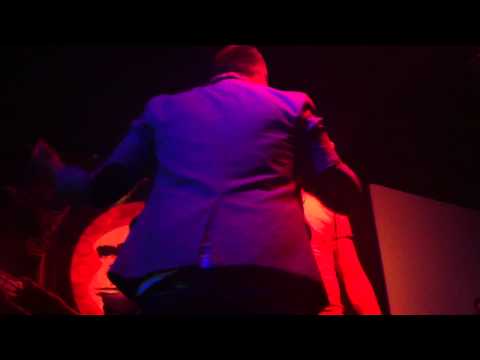 TONY FERRERI E RAFFAELLO-NUN'A MBRUGLIà