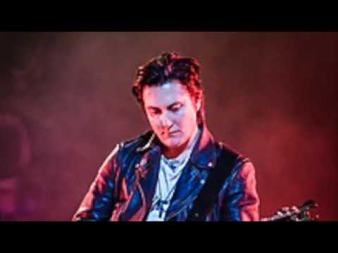 Synyster Gates Masterclass Solo Backing Track (With Harmonies)