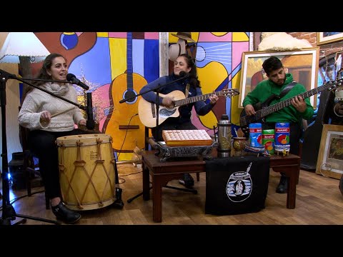 ENTRE MATES Y GUITARRAS PROGRAMA 530 - 12 DE AGOSTO DE 2023