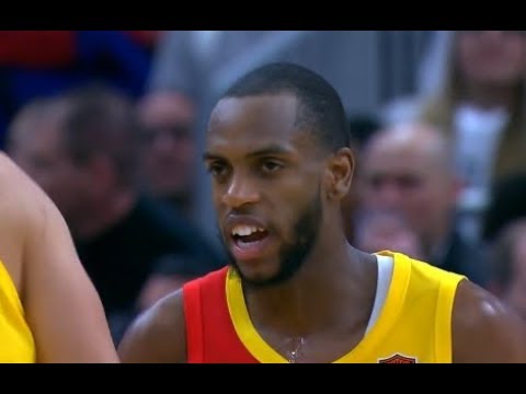 Khris Middleton Highlights vs Mavericks RS19G46 - 13 Pts, 8 Rebs, 3 Asts (21.01.19)