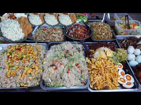 Cheap street food breakfast for less than $1, quick box breakfast for factory workers at Tuol Pongro