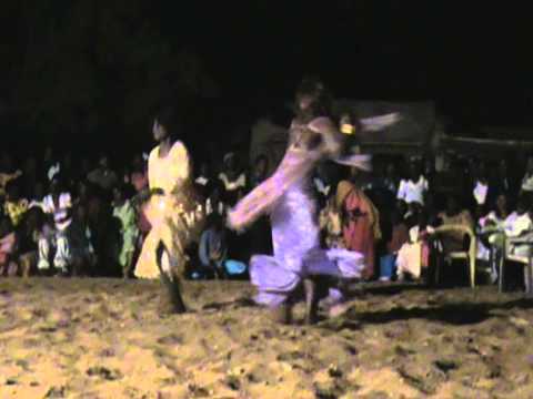 DANSE AFRICAINE, SABAR AU SENEGAL