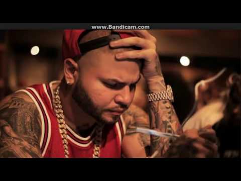 farruko  Lary Over   TU me llamas cuando quieres  dando la bendicion al año 2017 farru oficial