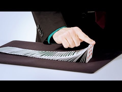 How to Do a Ribbon Spread | Magic Card Flourishes