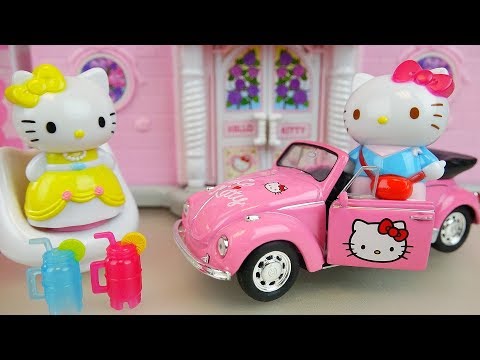 Hello kitty house and car toys with baby doll play