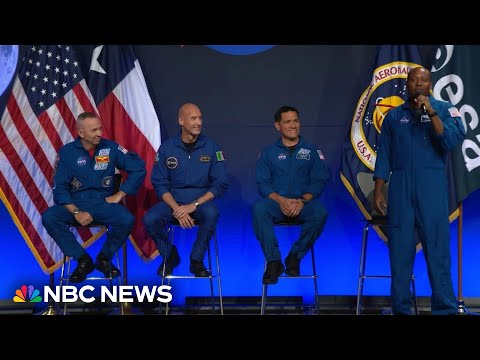 NASA reveals the new Artemis III crew