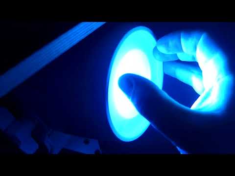 Cameo Q-Spot 40 RGBW  im Test und Vergleich mit Mini-Spot