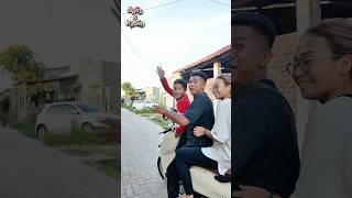 Download lagu Dada papa bubu mau jalan jalan sore sama uncle #bubudanraden #shorts #trending mp3 Download lagu Dada papa bubu mau jalan jalan sore sama uncle #bubudanraden #shorts #trending mp3