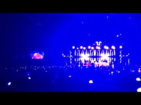 SEVENTEEN Diamond Edge Hong Kong 170812 - Ending + Don't Wanna Cry