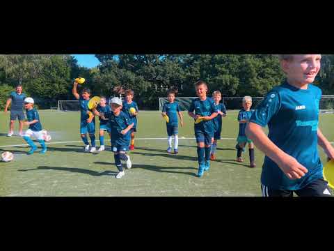 tus Berne Fußballschule – Das Training geht weiter