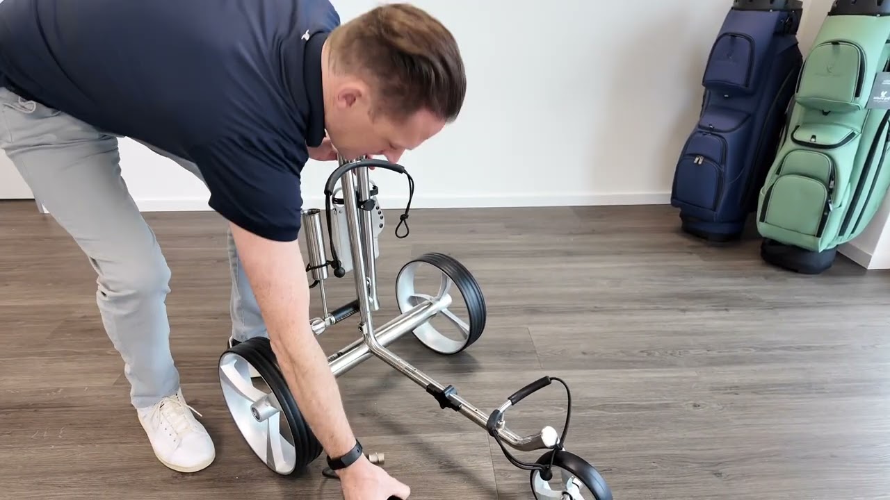 Video: Leisure Golf Taurus Travel Elektrotrolley