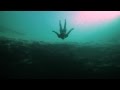 Фридайвинг в Голубой дыре Дина глубиной в 202 метра 