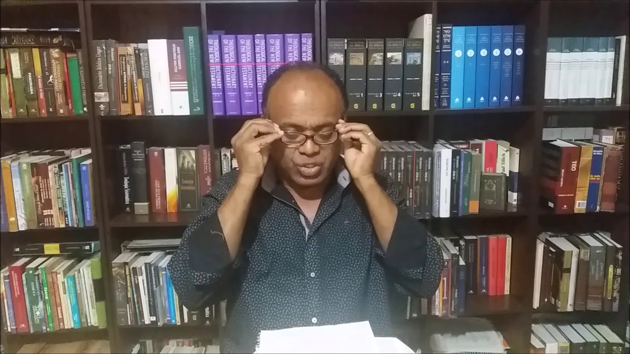 QUAL TRADUÇÃO É A MAIS CORRETA?