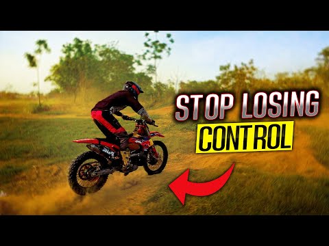 THE SECRET TO MASTER BRAKING ON YOUR MOTORBIKE: A LESSON IN HANOI 