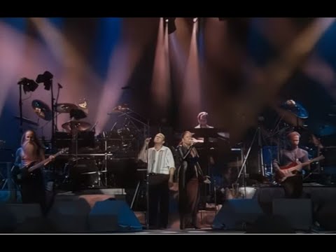 PHIL COLLINS & BRIDGETTE BRYANT - Separate Lives (live in Sydney, 15/03/1990)