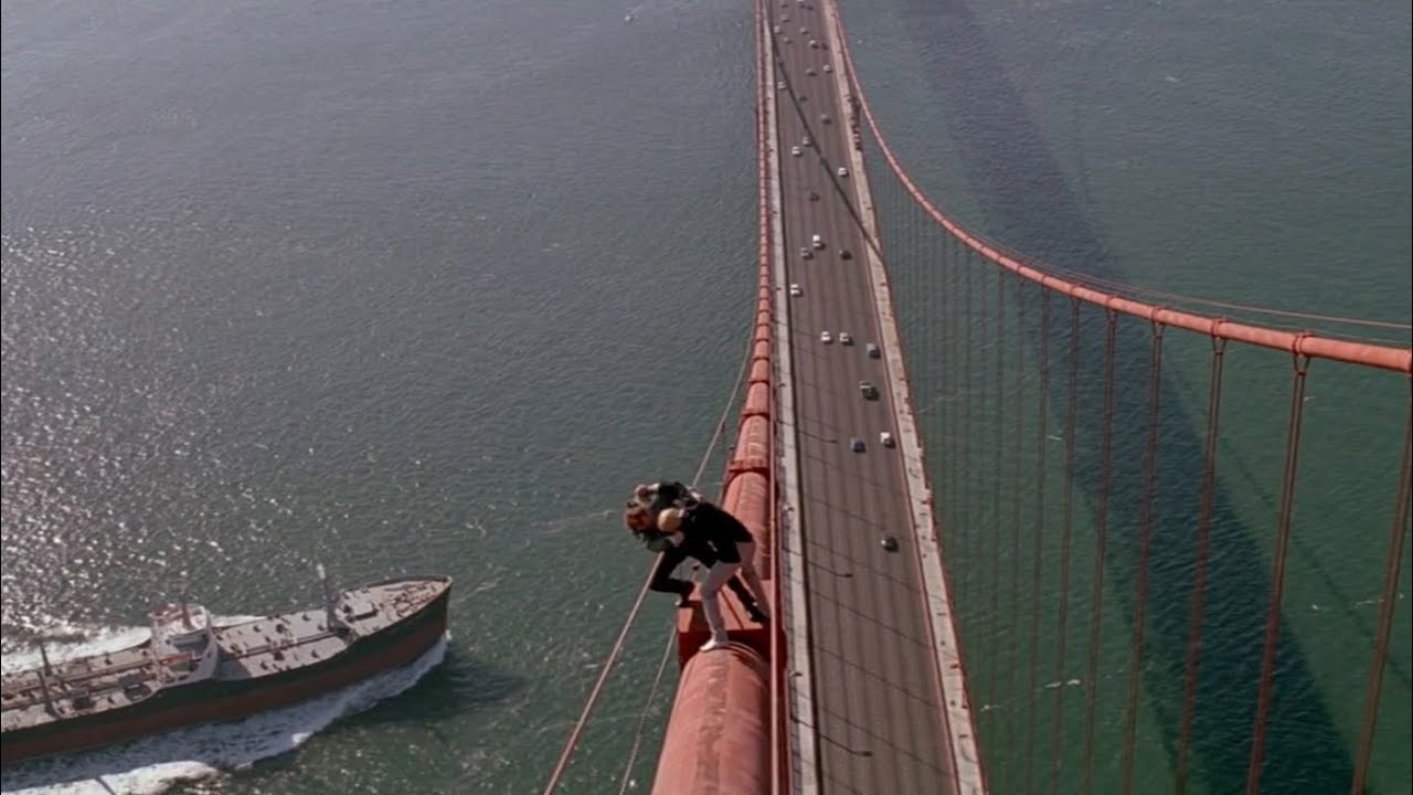 Bond and Zorin Fight on the Golden Gate Bridge