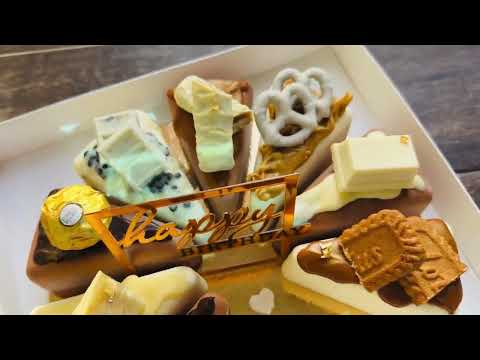 עוגת מוס מחולקת - תמונה מהסרטון