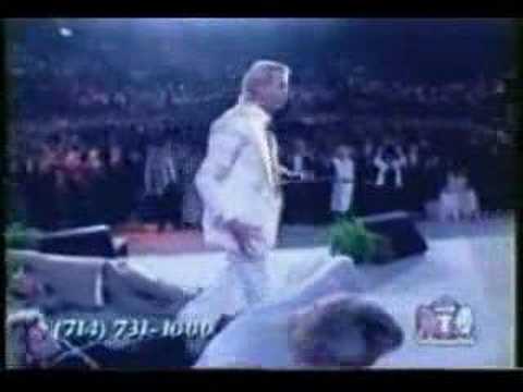 Benny Hinn si posesia "duhului"