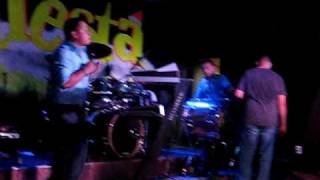 Alacranes Musical - Mirame amor