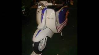 Paul Weller above the clouds 0001