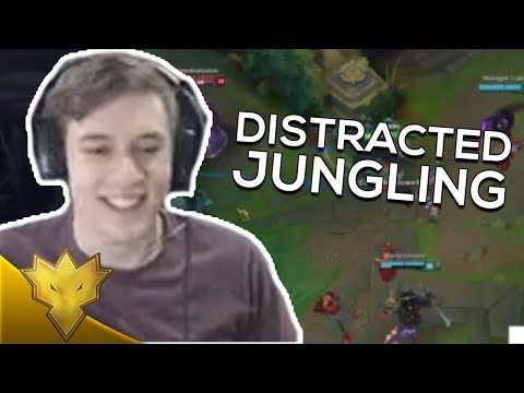TSM Svenskeren - DISTRACTED BY BJERGSEN - League of Legends Stream Highlights
