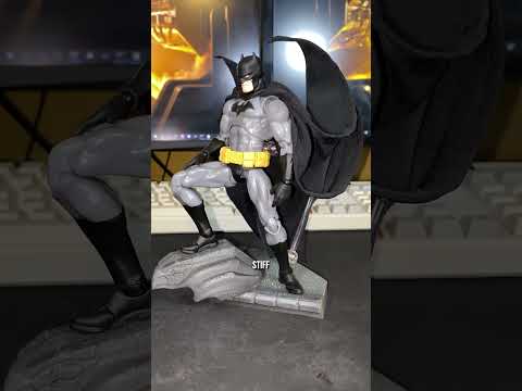 $30 Fake Batman Hush Figure Review, Is the Bootleg Better?